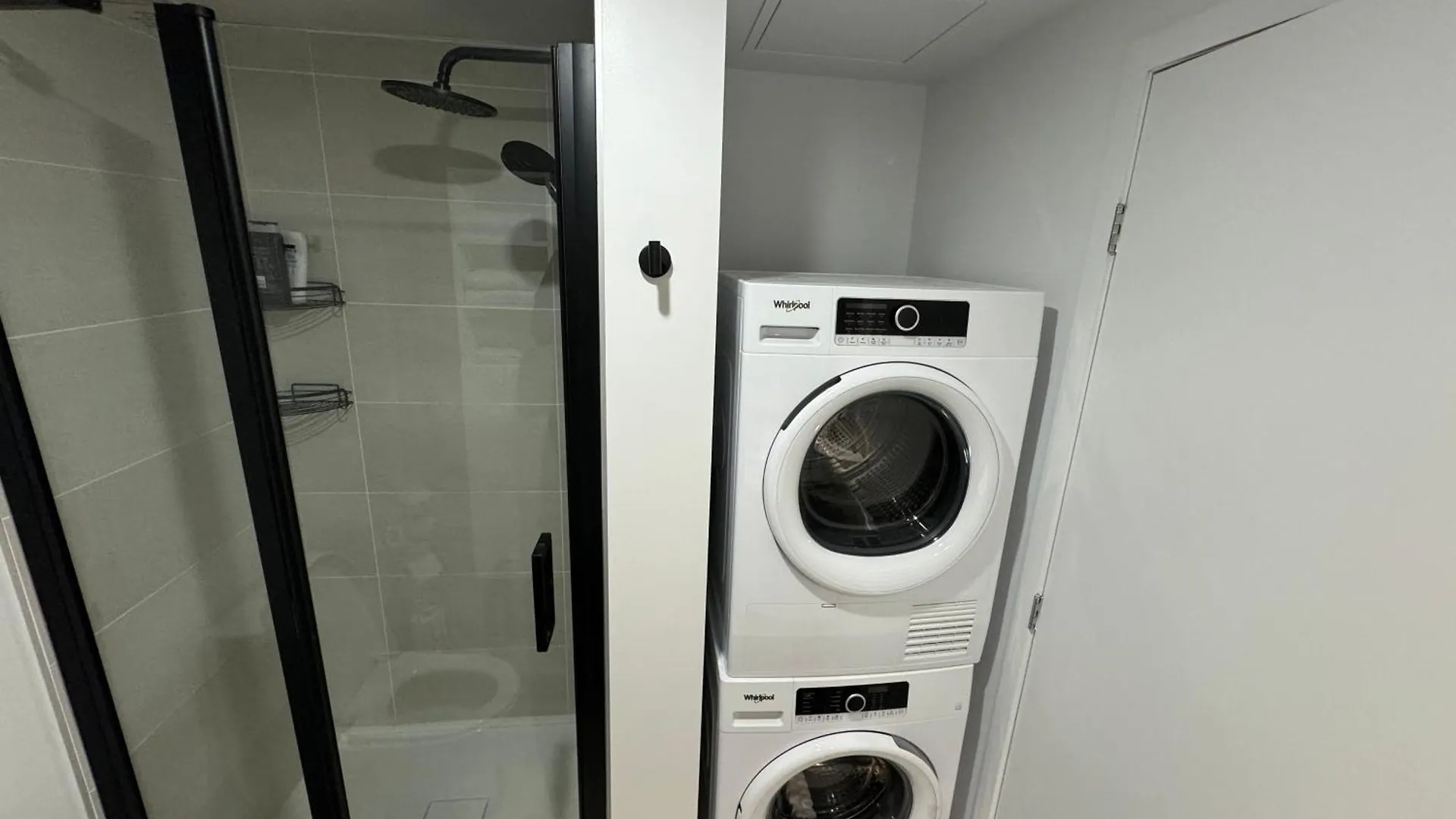 Beautiful And Cozy New Condo In Downtown Montreal Canada